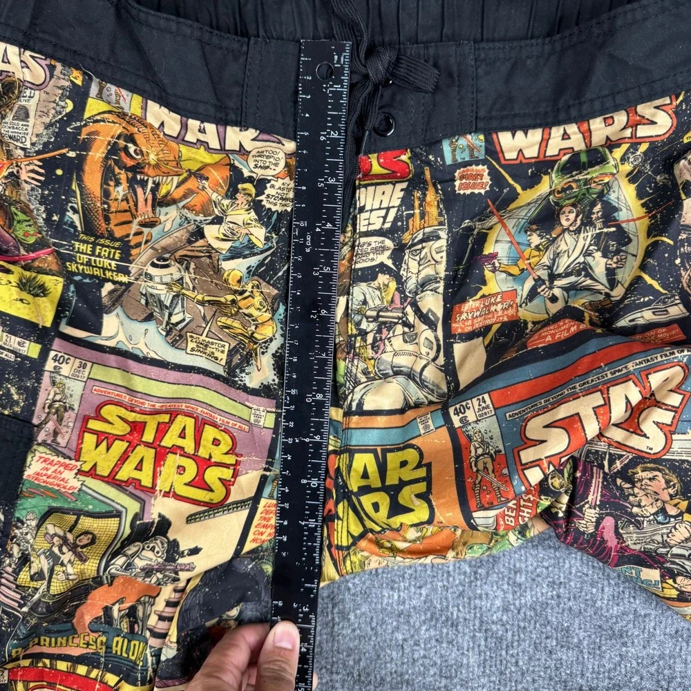 Star Wars Swim Trunks Mens Size M Comic Book Print Mesh Lined Board Shorts 23859